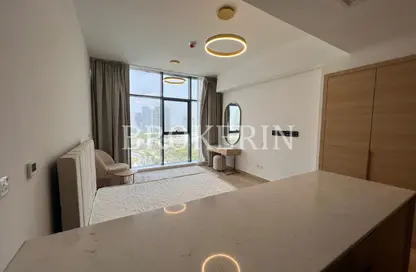 Apartment - 1 Bathroom for rent in Regina Tower - Jumeirah Village Circle - Dubai