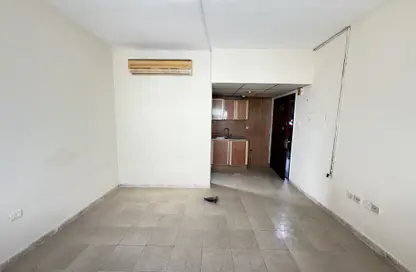 Villa - Studio - 1 Bathroom for rent in Sohool Building - Al Butina - Sharjah