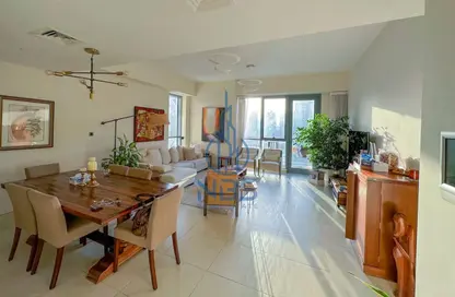 Apartment - 1 Bedroom - 2 Bathrooms for rent in Bahwan Tower Downtown - Downtown Dubai - Dubai