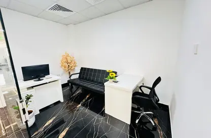 Business Centre - Studio - 1 Bathroom for rent in Horizone Building - Port Saeed - Deira - Dubai