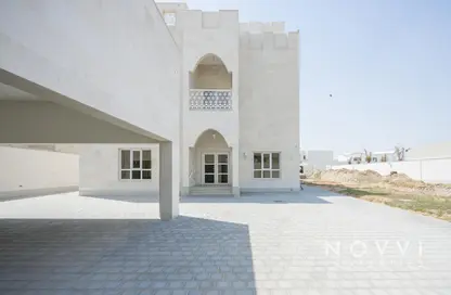 Villa - 6 Bedrooms - 7 Bathrooms for rent in Nad Al Sheba 4 - Nad Al Sheba - Dubai