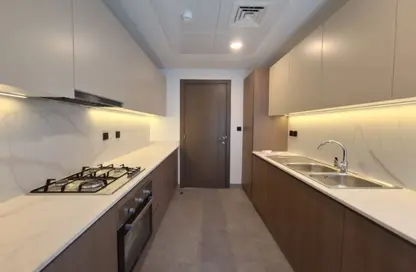 Apartment - 1 Bedroom - 2 Bathrooms for rent in Jumeirah Garden City - Al Satwa - Dubai
