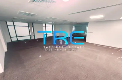 Office Space - Studio - 2 Bathrooms for rent in Corniche Road - Abu Dhabi