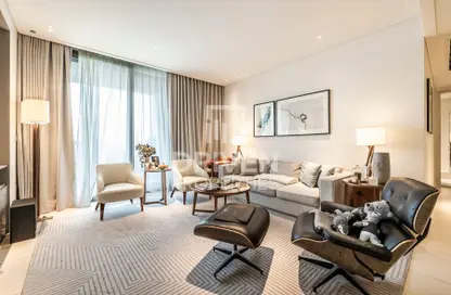 Apartment - 2 Bedrooms - 3 Bathrooms for sale in Vida Residence Downtown - Downtown Dubai - Dubai