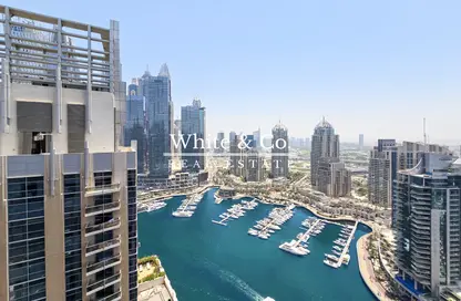 Apartment - 3 Bedrooms - 3 Bathrooms for rent in No.9 - Dubai Marina - Dubai