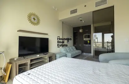 Apartment - Studio - 1 Bathroom for sale in Park View Tower - Jumeirah Village Circle - Dubai