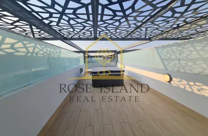 Apartment - 2 Bedrooms - 3 Bathrooms for sale in Oasis 1 - Oasis Residences - Masdar City - Abu Dhabi