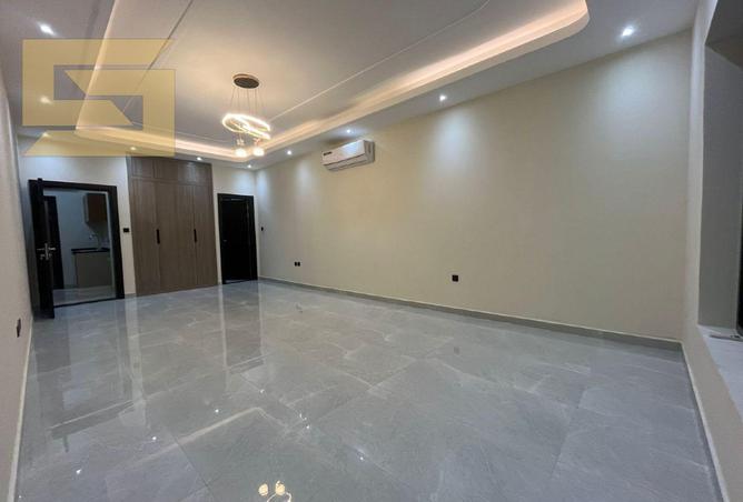15135953 - Property Image 2