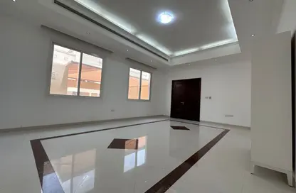 شقة - 1 حمام للايجار في فيلات مدينة خليفة آيه - مدينة خليفة أ - مدينة خليفة - أبوظبي