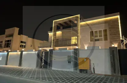 فيلا - 7 غرف نوم للبيع في حوشي - البادي - الشارقة