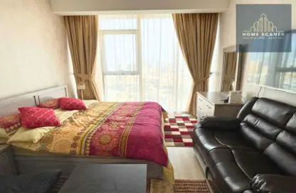 Room / Bedroom image for: Apartment - 1 Bathroom for rent in Bloom Towers C - Bloom Towers - Jumeirah Village Circle - Dubai, Image 1