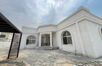 Villa - 4 Bedrooms - 6 Bathrooms for rent in Al Warqa'a 4 - Al Warqa'a - Dubai