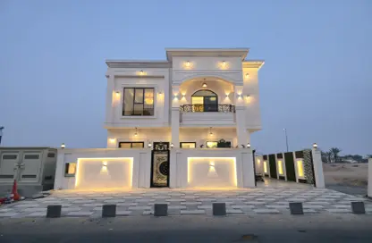 Villa - 5 Bedrooms - 7 Bathrooms for sale in Al Yasmeen 1 - Al Yasmeen - Ajman