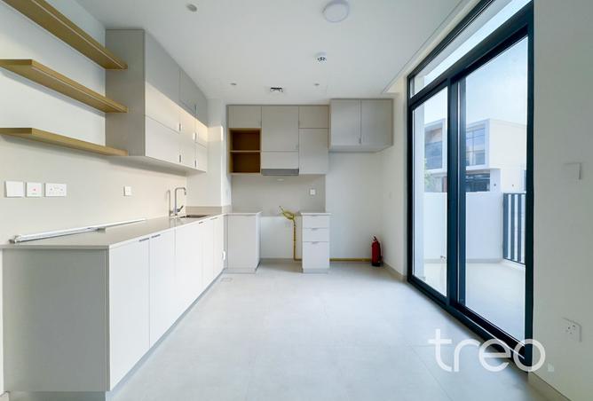15442022 - Property Image 2