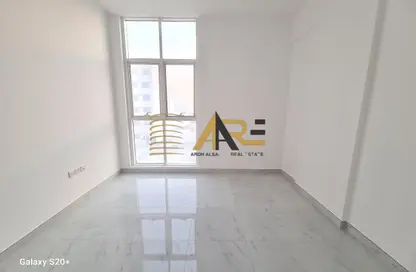 شقة - غرفة نوم - 2 حمامات للايجار في سراب 2 - الجادة - الشارقة شقة - غرفة نوم - 2 حمامات للايجار في سراب 2 - الجادة - الشارقة