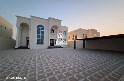 Villa - 6 Bedrooms - 7+ Bathrooms for rent in Madinat Al Riyad - Abu Dhabi