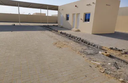 Land - Studio for rent in Al Sajaa S - Al Sajaa - Sharjah