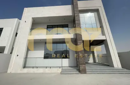 Villa - 5 Bedrooms - 7 Bathrooms for sale in Alreeman II - Al Shamkha - Abu Dhabi