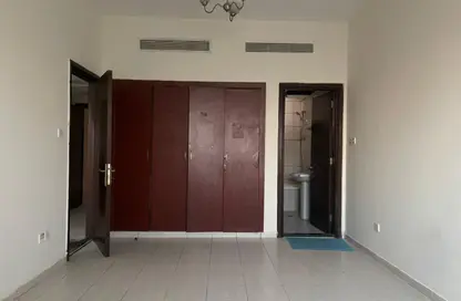 Apartment - 1 Bedroom - 2 Bathrooms for rent in S21 - Spain Cluster - International City - Dubai