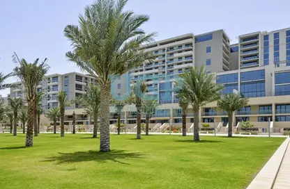 Apartment - 3 Bedrooms - 4 Bathrooms for sale in Building A - Al Zeina - Al Raha Beach - Abu Dhabi