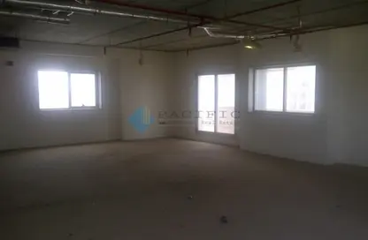 Empty Room image for: Office Space - Studio for rent in Al Warsan Building - Barsha Heights (Tecom) - Dubai, Image 1