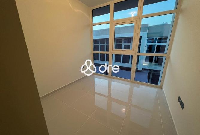 15032030 - Property Image 3