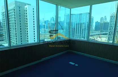Office Space - Studio for rent in Iris Bay - Business Bay - Dubai