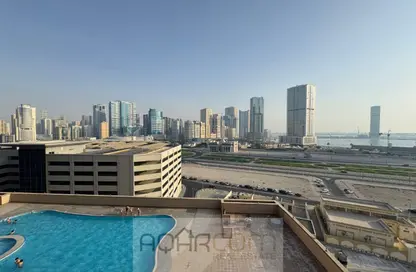 Apartment - 2 Bedrooms - 3 Bathrooms for rent in Danat Al Khan Tower - Al Khan Lagoon - Al Khan - Sharjah