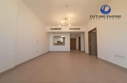 Apartment - 2 Bedrooms - 3 Bathrooms for rent in Al Nasr Square - Oud Metha - Bur Dubai - Dubai