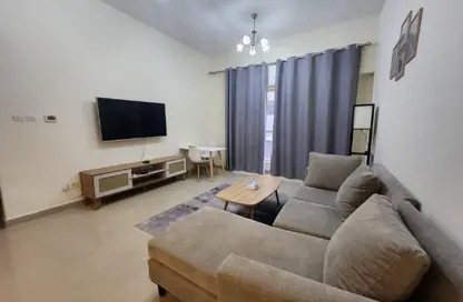 Apartment - 1 Bedroom - 2 Bathrooms for rent in Dana Tower - Jumeirah Village Circle - Dubai