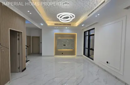 Villa - 5 Bedrooms - 7 Bathrooms for rent in Al Helio 1 - Al Helio - Ajman