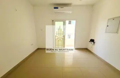 Apartment - 1 Bedroom - 1 Bathroom for rent in Al Shamsi 1 - Muwaileh Commercial - Sharjah