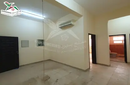 Apartment - 2 Bedrooms - 2 Bathrooms for rent in Jefeer Jedeed - Falaj Hazzaa - Al Ain