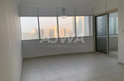 Apartment - 1 Bedroom - 2 Bathrooms for rent in Lakeshore Tower 1 - JLT Cluster Y - Jumeirah Lake Towers - Dubai