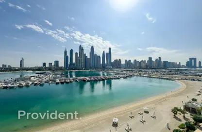 Apartment - 2 Bedrooms - 2 Bathrooms for rent in Marina Vista - EMAAR Beachfront - Dubai Harbour - Dubai