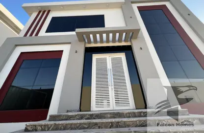 Villa - 5 Bedrooms - 7 Bathrooms for rent in Nad Al Sheba Gardens 4 - Nad Al Sheba 1 - Nad Al Sheba - Dubai