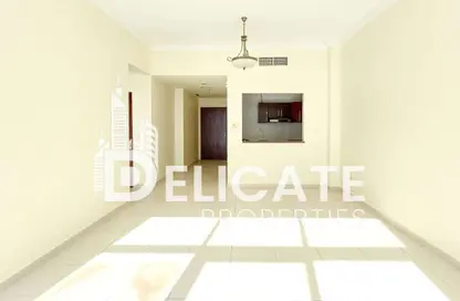 Apartment - 1 Bedroom - 2 Bathrooms for sale in Scala Tower - Business Bay - Dubai