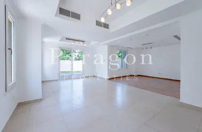 Villa - 3 Bedrooms - 3 Bathrooms for rent in Springs 4 - The Springs - Dubai