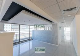 مكتب - 1 حمام للكراء في مبنى الخليج - الكرامة - دبي