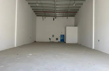 Warehouse - Studio - 1 Bathroom for rent in Al Sajaa Industrial - Al Sajaa - Sharjah