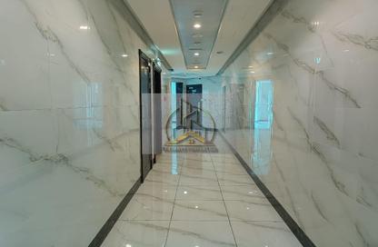 Apartment - 2 Bedrooms - 4 Bathrooms for rent in Hamdan Street - Abu Dhabi