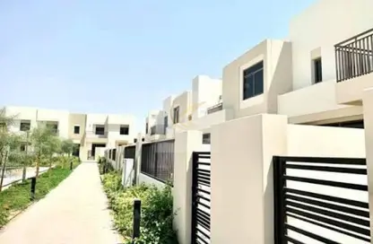 Apartment - 1 Bedroom - 1 Bathroom for rent in Binghatti Azure - Jumeirah Village Circle - Dubai
