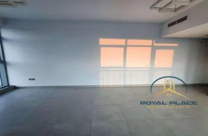 Apartment - 1 Bedroom - 2 Bathrooms for sale in Paradise View 1 - Majan - Dubai Land - Dubai