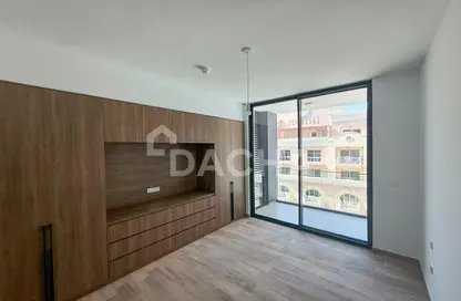 Apartment - Studio - 1 Bathroom for rent in Hamilton House - Jumeirah Village Circle - Dubai