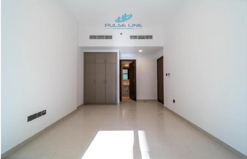 Apartment for Rent in Al Muraqqabat Near Rigga Metro Big Layout