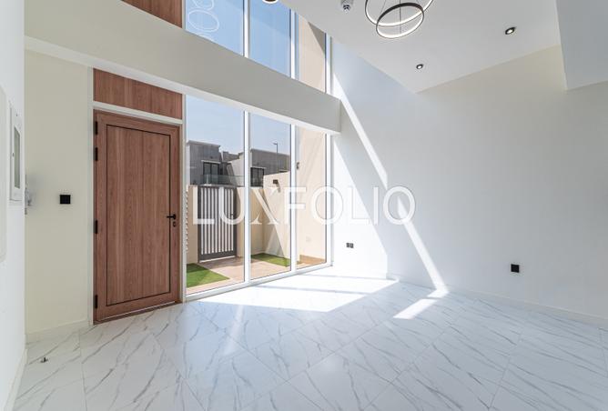 15881402 - صورة العقار 3