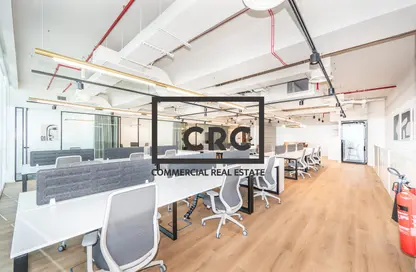 مكتب - استوديو - 1 حمام للايجار في برج السلام - شارع الشيخ زايد - دبي