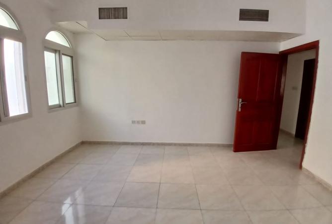 16100422 - Property Image 2