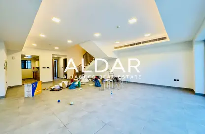 فيلا - 4 غرف نوم - 6 حمامات للايجار في سوليتير كاسا - الضاحية 10 - قرية الجميرا سركل - دبي