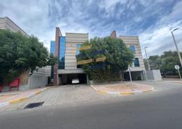 Outdoor Building image for: Townhouse - 5 bedrooms - 6 bathrooms for rent in Al Mushrif Villas - Al Mushrif - Abu Dhabi, Image 1